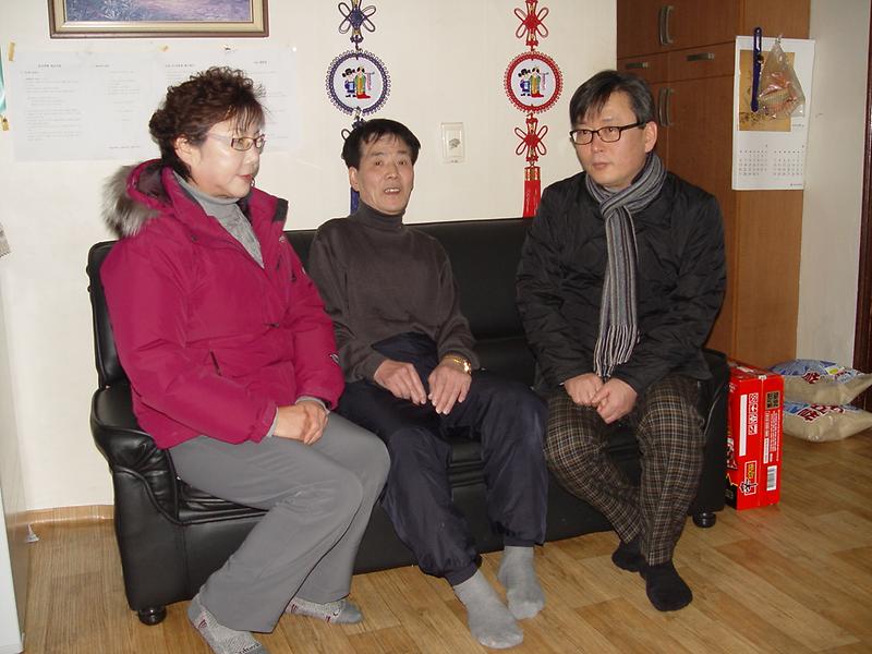 가정3동 주민자치위원회 설맞이 어려운 이웃방문 사진