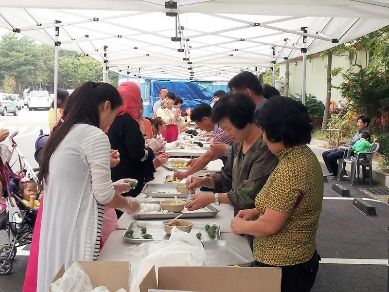 축소2015 추석맞이송편빚기 (1).jpg 이미지