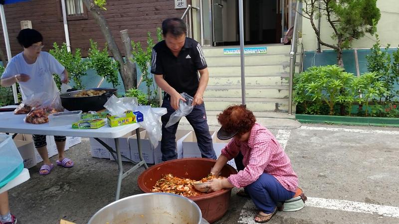 독거노인 밑반찬 봉사(7월) 사진
