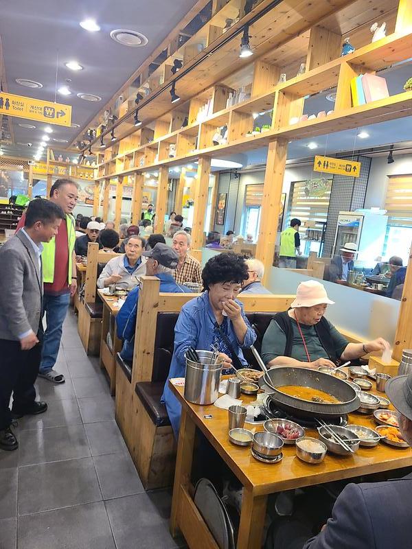 어르신_별미음식_대접2.jpg 이미지