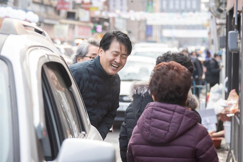 수정됨_축산물시장_현장방문1.jpg 이미지