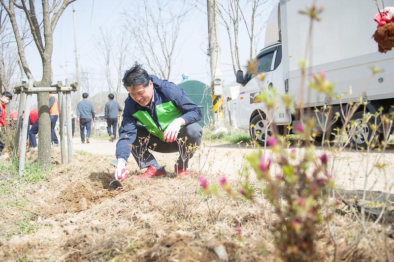 20230412 서구자원봉사센터 나무심기 행사 사진