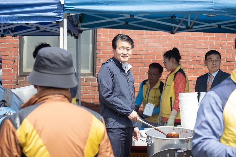 20230427 석사모와 함께하는 짜장면 나눔 행사 사진
