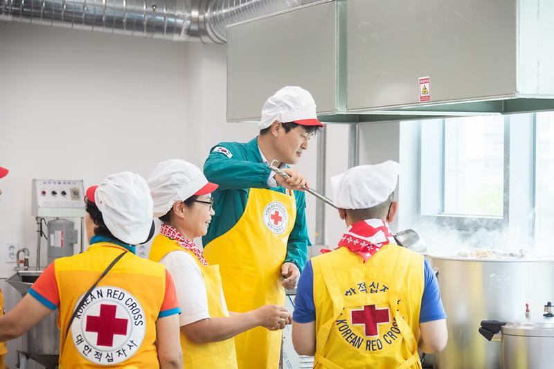 20240814 대한적십자사 대피소 삼계탕 나눔 봉사 사진