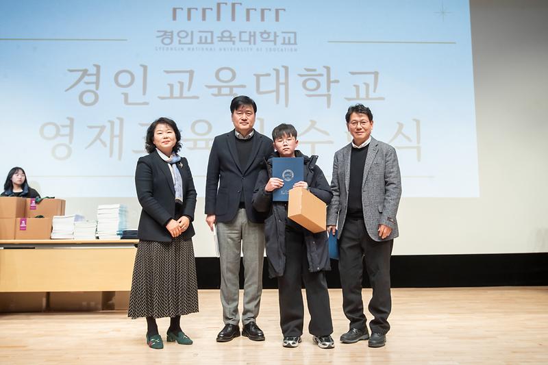 Young-2133.jpg 이미지