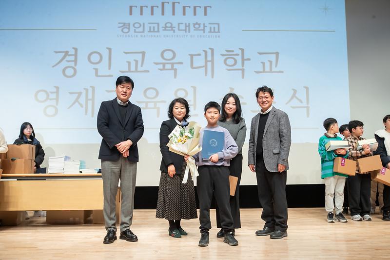 Young-2370.jpg 이미지