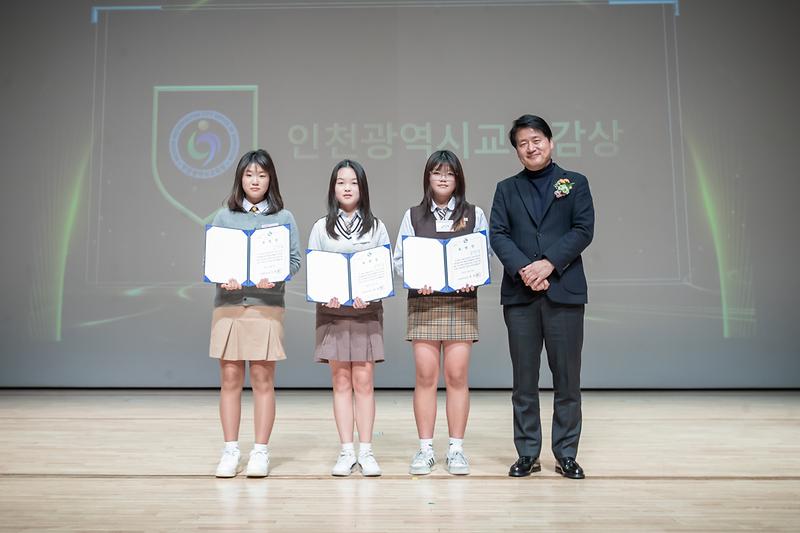 Young-2646.jpg 이미지