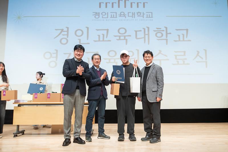 Young-3170.jpg 이미지