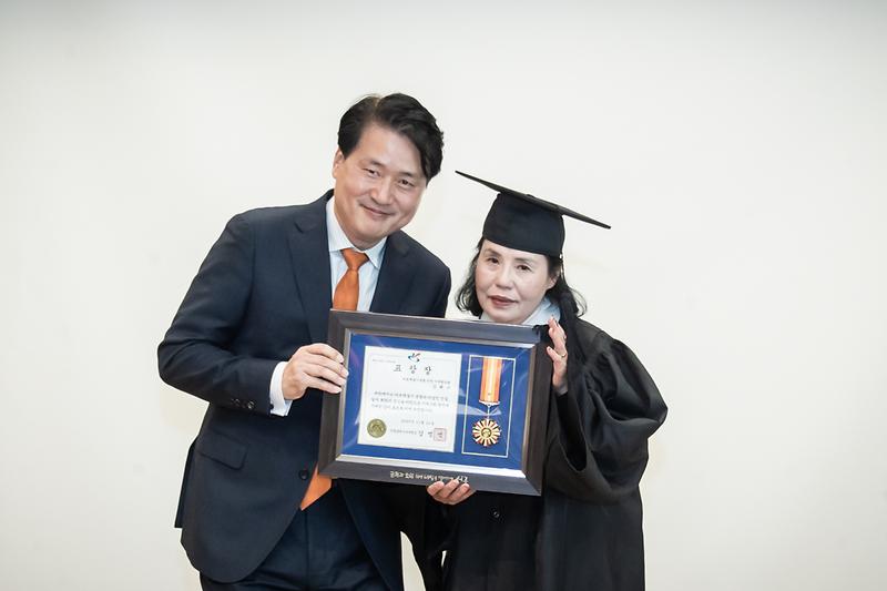 Young-6669.jpg 이미지