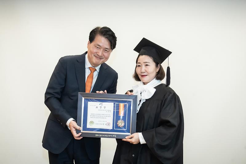 Young-6684.jpg 이미지