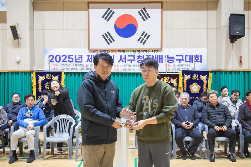 Young-6849.jpg 이미지