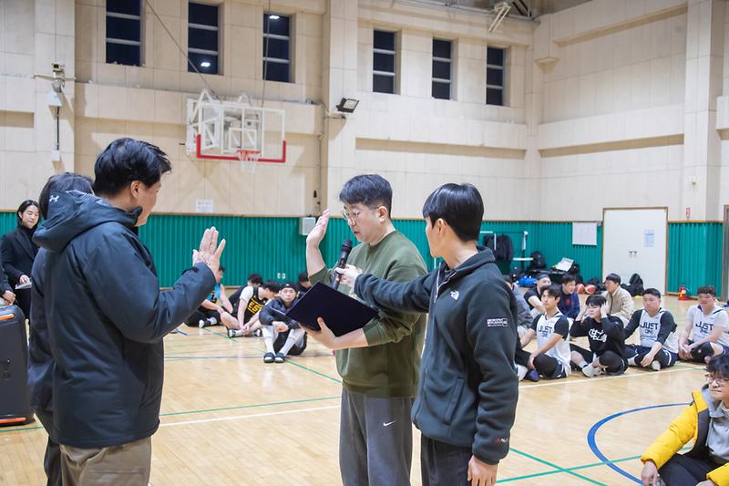 Young-6988.jpg 이미지