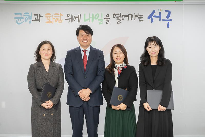 Young-8036.jpg 이미지