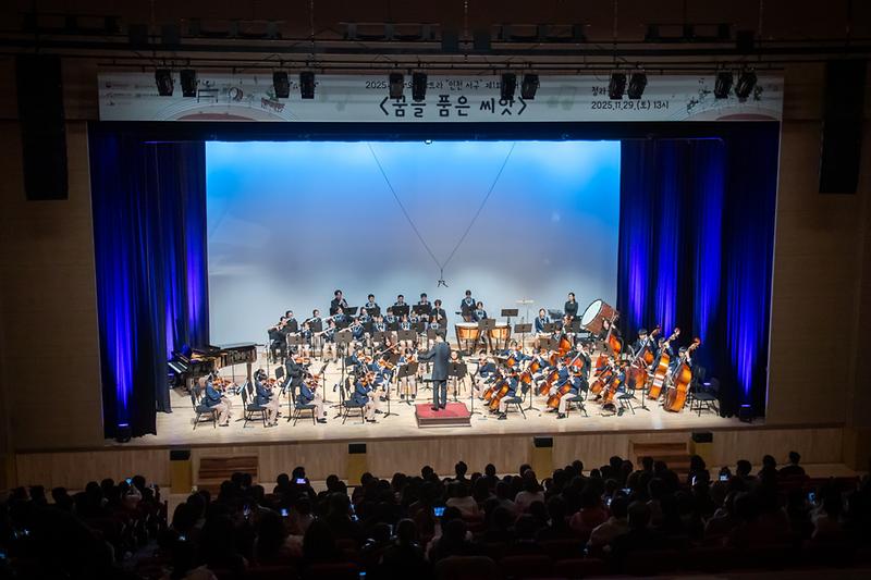 Young-8432.jpg 이미지