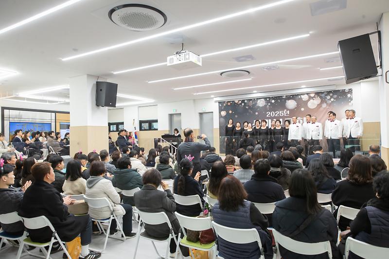 Young-9807.jpg 이미지