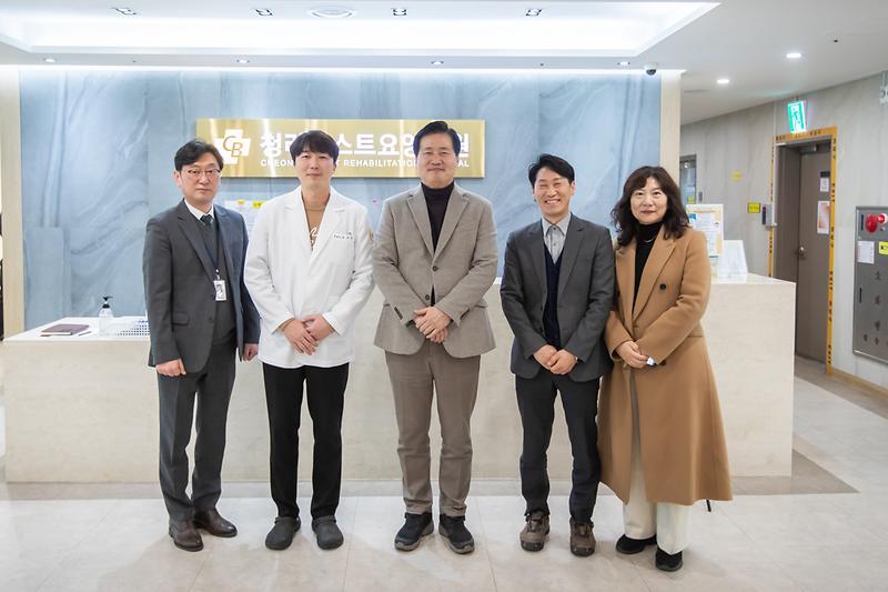 Young-1782.jpg 이미지