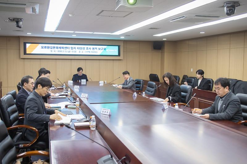 Young-1940.jpg 이미지