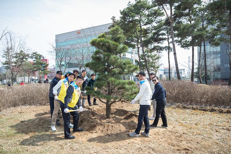 young_2737.jpg 이미지