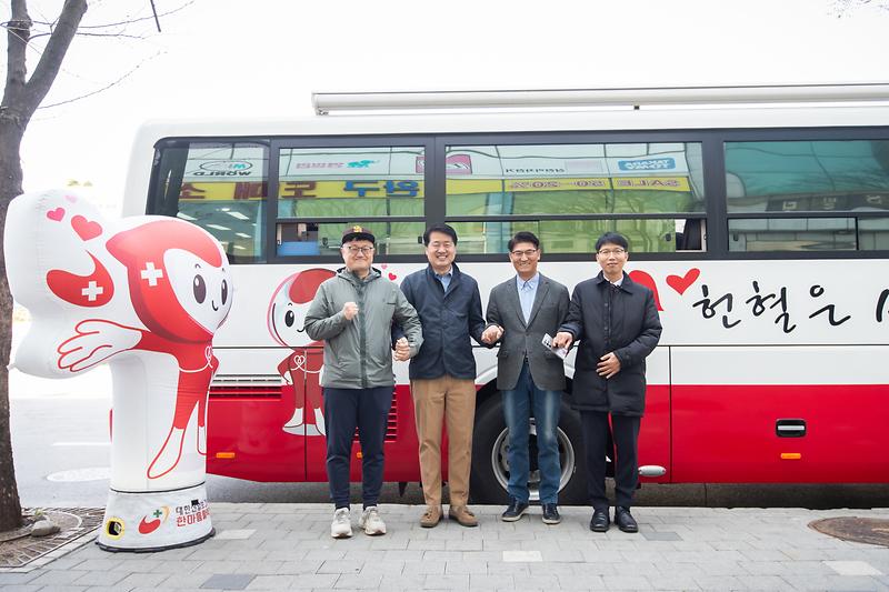 young_3869.jpg 이미지