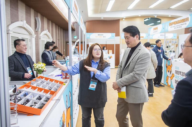 Young-3943.jpg 이미지