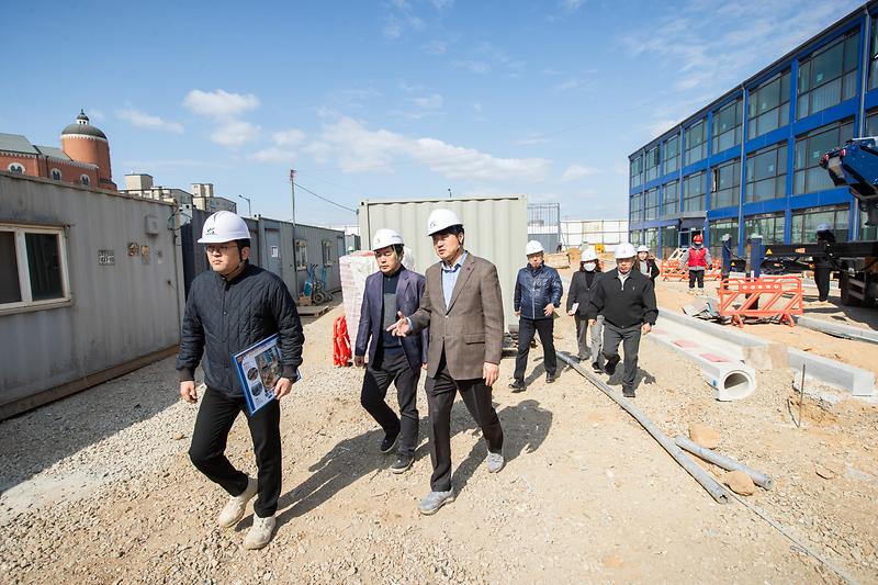 Young-5442.jpg 이미지