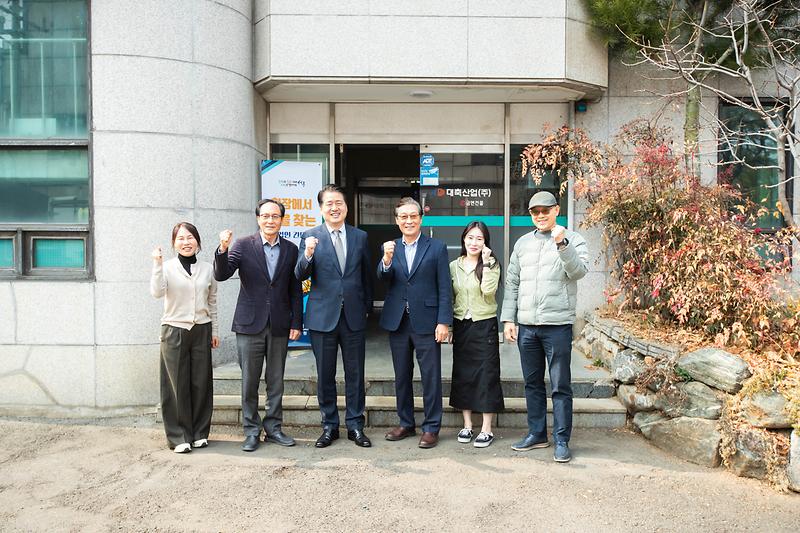 young_5502.jpg 이미지