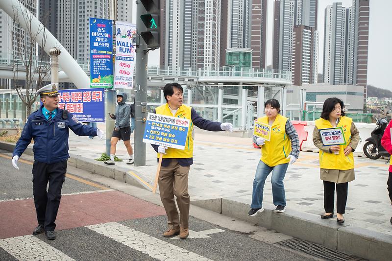 young_5818.jpg 이미지