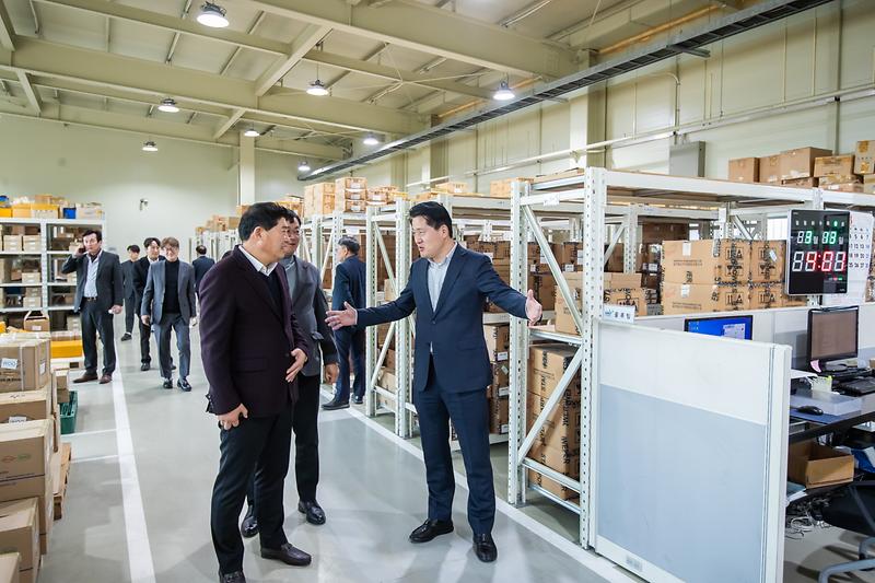 Young-6263.jpg 이미지