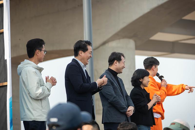 young_6445.jpg 이미지