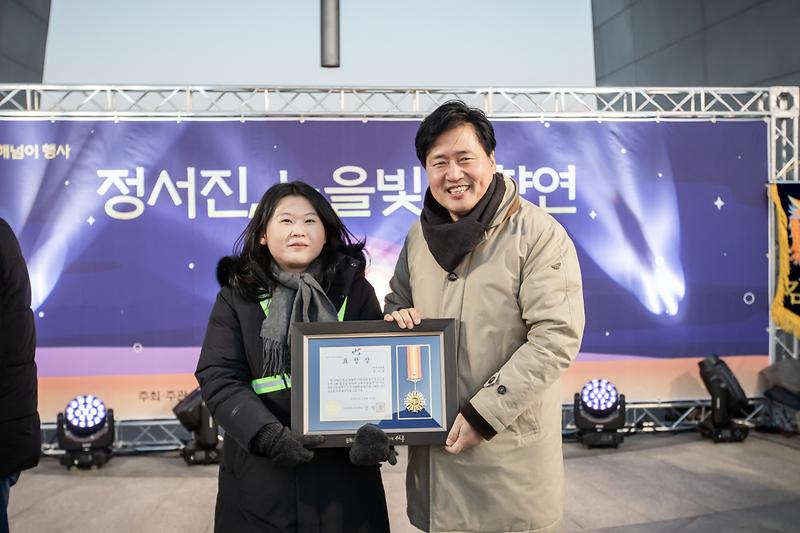 Young-8111.jpg 이미지