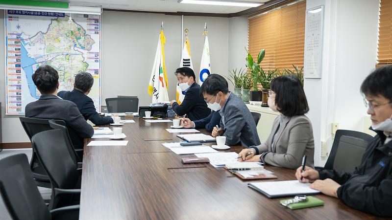 1강범석_서구청장,_국토부_광역교통정책국장_만나_강한_유감_표명.jpg 이미지