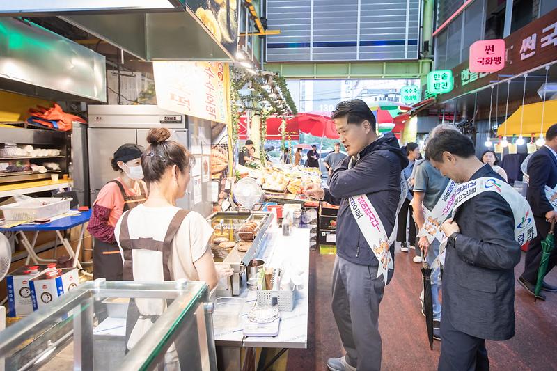 0인천_서구,_추석맞이_전통시장_방문으로_상인_격려(1).jpg 이미지