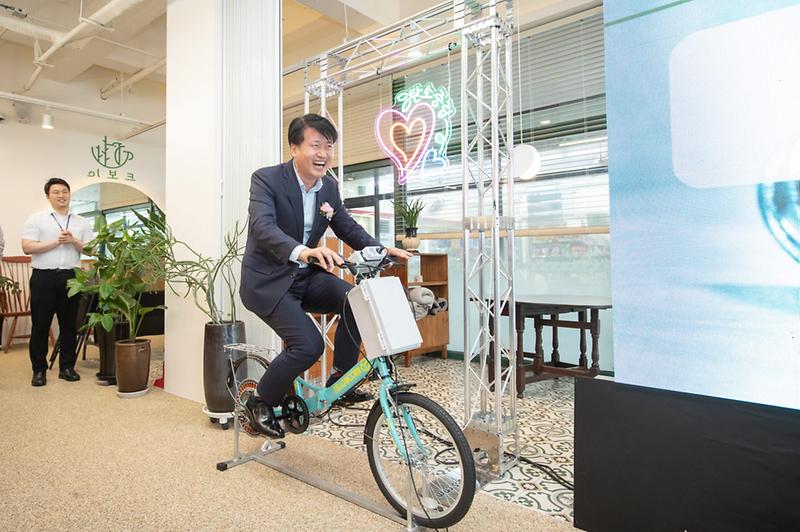 1서구,_“‘넷-제로_카페’서_탄소중립·에너지_절약_체험”__(1).jpg 이미지