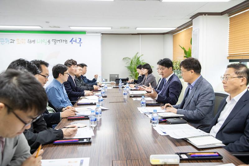 1서구,_청라_주민단체와_소통간담회···현안_‘머리_맞대’_추가사진_청라시민연합_(3).jpg 이미지