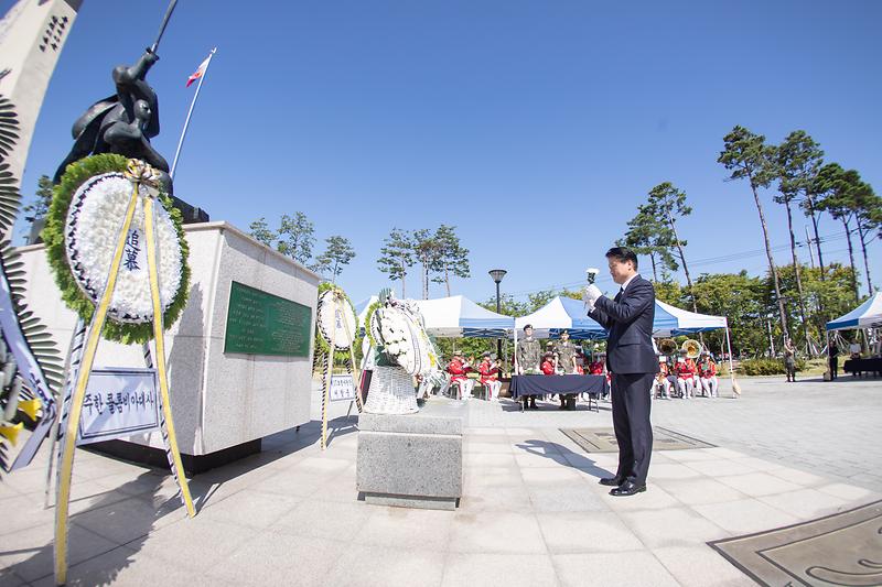 Young-0169.jpg 이미지