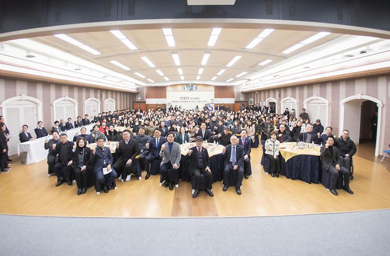 구민과_함께,_더_나은_내일을_그리다!_강범석_서구청장,_2024년_동_연두방문_성료(4).jpg 이미지