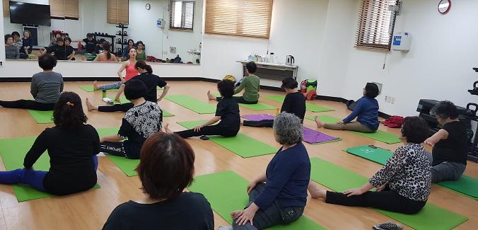 크기변환_요가2.jpg 이미지