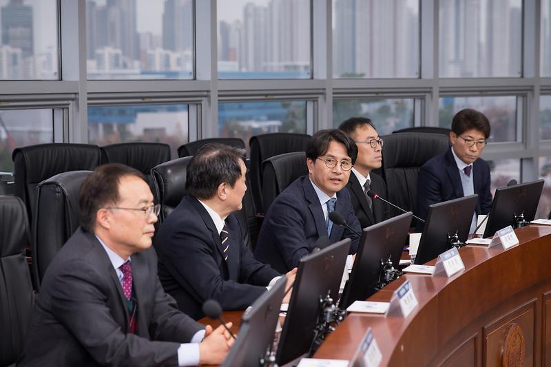 Young-0021.jpg 이미지