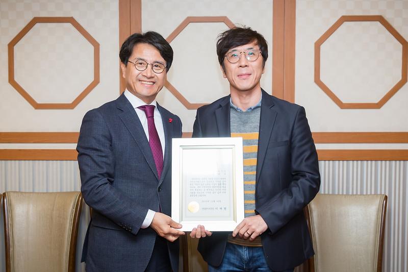 Young-0341.jpg 이미지