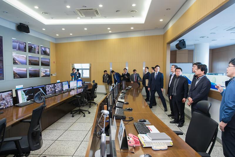 Young-0629.jpg 이미지