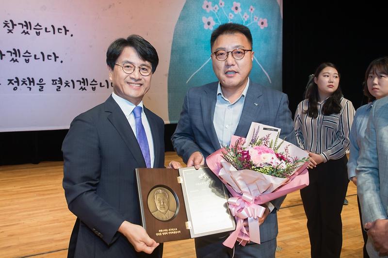 Young-0729.jpg 이미지