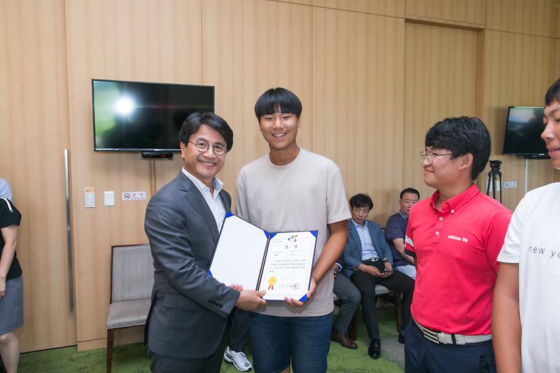 Young-0745.jpg 이미지