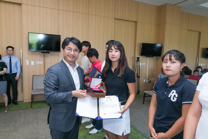 Young-0780.jpg 이미지