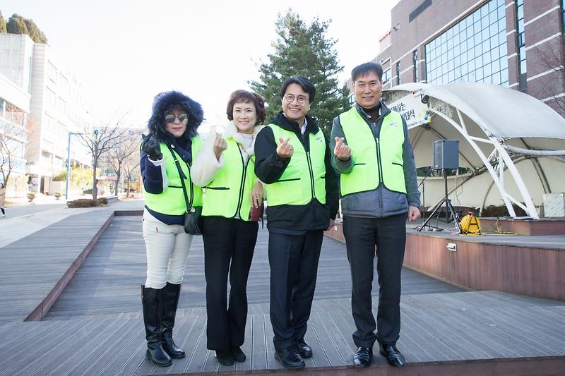 Young-0802.jpg 이미지