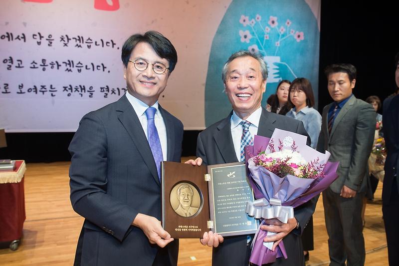 Young-0812.jpg 이미지