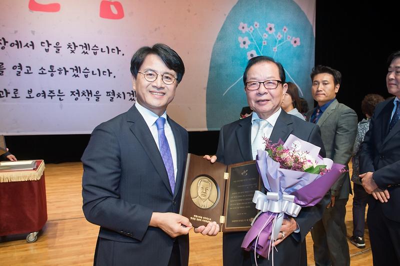 Young-0853.jpg 이미지