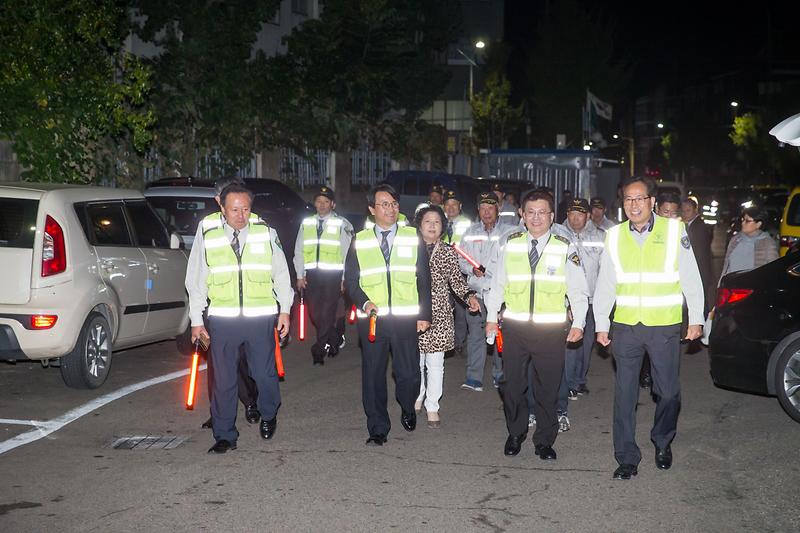 Young-0887.jpg 이미지