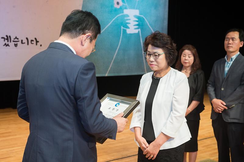 Young-1016.jpg 이미지