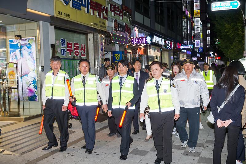 Young-1045.jpg 이미지