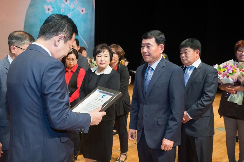 Young-1071.jpg 이미지